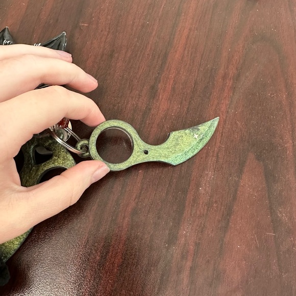 Self defense keychain - Picture 2 of 2